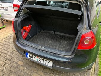 Volkswagen Golf V - 9
