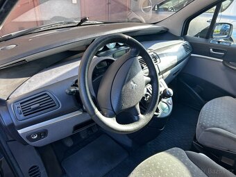 Peugeot 807 2.2 HDI - 9