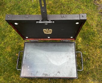 Kovová truhla / trezor - 9