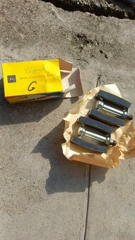 Junior kolo + dámské retro kolo + příslušenství Favorit - 9