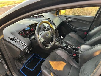 Ford Focus RS MK3 2016 - 9