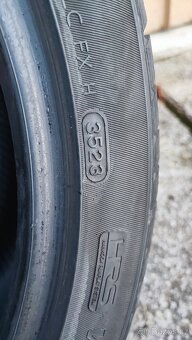 245/40/19 98V - 9