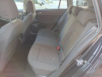VW Golf 8 Variant Life 2.0TDI 110kW DSG Dynamic LED Virtual - 9