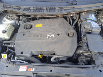 Mazda 5 - 9