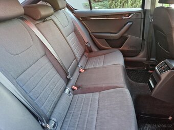 Škoda Octavia 2.0 TDI ELEGANCE 4x4 DSG CZ - 9