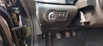 Opel Astra Sports Tourer kombi - 9