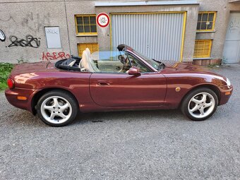 Mazda mx-5 - 9