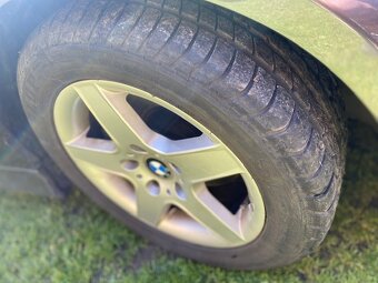 BMW 320 i kombi Panoramatická střecha - 9
