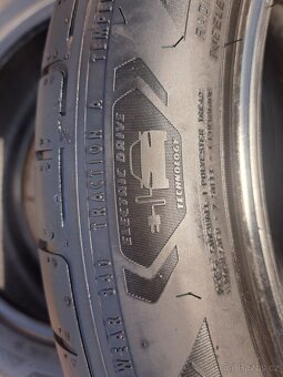 Sada pneu 215/50 R19 - 2x Continental + 2x Goodyear - 9