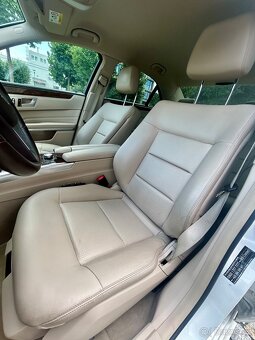 MERCEDES E300 170KW AUTOMAT-KUŽE-NAVI-LED-KAMERA-DPH-ČR - 9