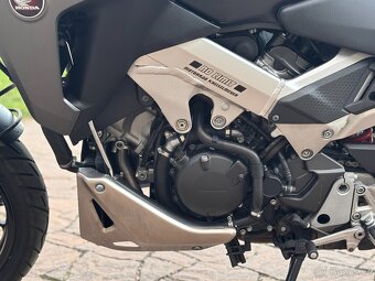 Honda VFR 800 X Crossrunner 2015, najeto 16900km - 9