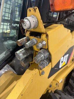 Caterpillar 226 B2 High Floow - 9