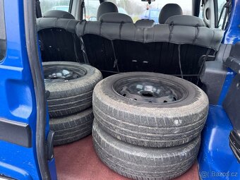 Citroën Berlingo 1.4i, 2008, 5.míst, 1.Majitel - 9