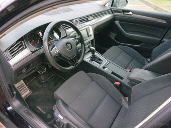 Volkswagen Passat Variant Alltrack 2.0 TDi 12/2016 - 9