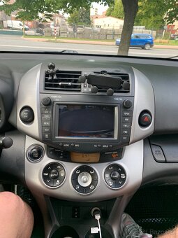 TOYOTA RAV4 - 9