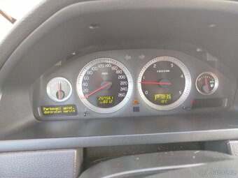 Volvo XC90 - 9