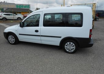 Opel Combo 1,4 66 kW Serviska benzín - 9