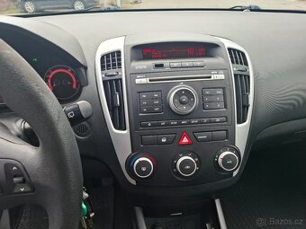 KIA CEED 1.4i 66kW r.11, ČR, 135000km-DOLOŽENO, PĚKNÁ - 9