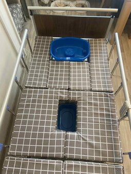 Polohovací postel s antidekubitní matrací - 9