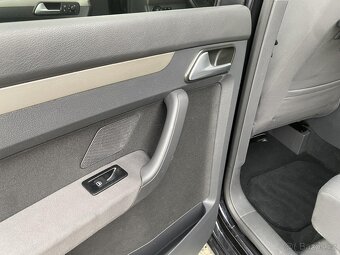 Volkswagen Touran 1.9TDi 105PS 7MIST SERVIS VW - 9