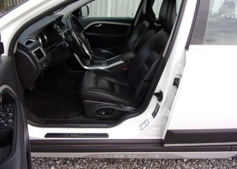 Volvo XC70 2.4D158kW4x4 TAŽNÉ Z. 192000KM nafta automat - 9