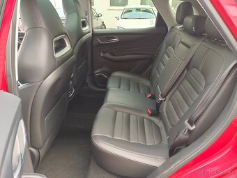 MG EHS PHEV Luxury 1.5 190kW AUT. Panorama Kamera 360° Navi - 9