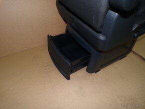 VW T6 Multivan sedačka dětská - odstín KUTAMO NOVÁ - 9