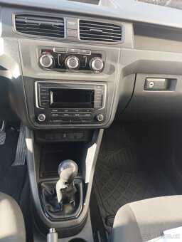 VW CADDY 2.0 TDI, 02/2018, SKŘÍŇ, VW Servis - 9