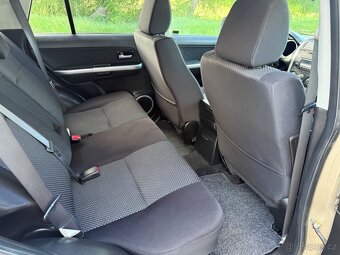 Suzuki Grand Vitara 2.0i Comfort benzín 103kw - 9