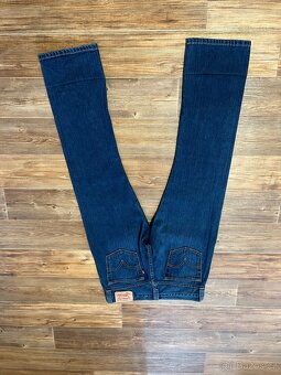Levi’s džíny - 9