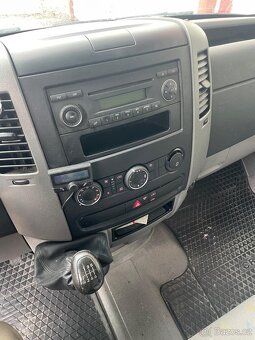 Volkswagen Crafter 2,5tdi 120kw - 9