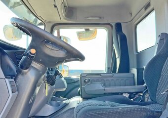 Mercedes-Benz Actros 3241 - 8x4 – Sklápěč/Valník + HR-HIAB 3 - 9