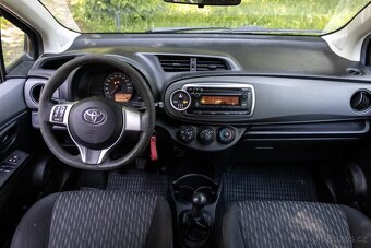 Toyota Yaris 1.0I VVT-i Active - 9