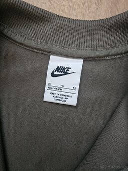 Nová dívčí sportovní souprava Nike Sportswear - 9
