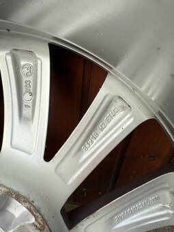 Originál alu kola Škoda Superb 3 R18 Pegasus - 9