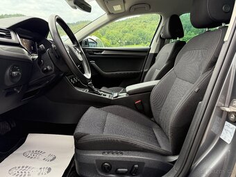 Škoda SUPERB 2.0 TDi EVO DSG MATRIX VIRTUAL KAMERA TAŽNÉ 22 - 9