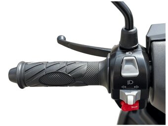 Skútr TUMOTO R 50 - 9