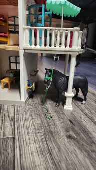 Schleich 42416 velký dům.. - 9