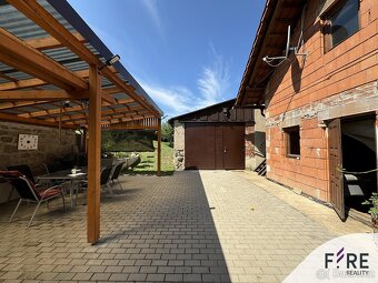 Prodej rodinného dvojdomu v obci Vitice s pozemkem 3516 m² - 9