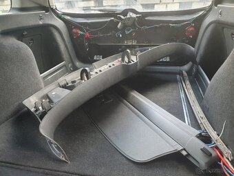 VW Passat b 6 variant 2.0 tdi 125 kw - 9