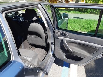 Škoda Octavia 2 Ambiente 2012, 1.2TSI benzín - 9