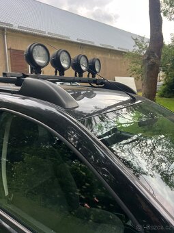 Dacia Duster, 1.6 i - 9