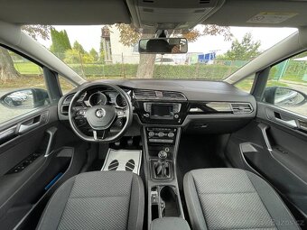 VW Touran 2.0 TDi Serviska, ALU, Senzory - 9