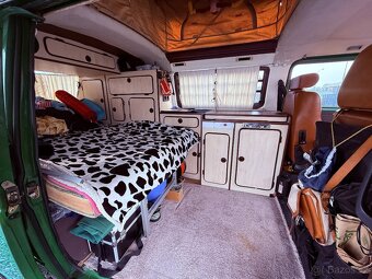 VW T3 Caravelle 1983/VETERÁNSKÉ SPZ/1.9L BENZÍN/BEZ KOROZE - 9