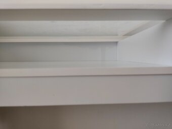 Konzolový stolek - 9