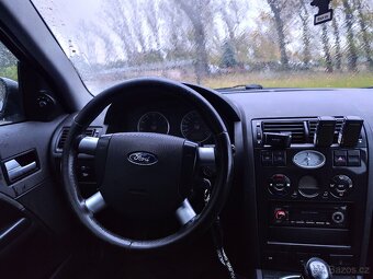 Prodám Ford Mondeo MK3 1.8 92kw - 9