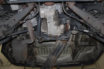 VW T5 transporter  2,5 AXE  SYNCRO 4x4 náhradní díly - 9