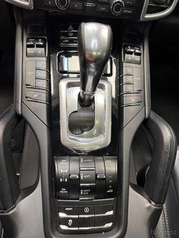 Porsche Cayenne S 4.2 V8 Facelift - 9