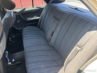 Mercedes W124 250D manual dovoz SRN - 9