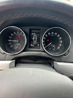 Škoda YETI, 2,0 Tdi, 81kw, provoz 15.12.2014, najeto 43 tis - 9